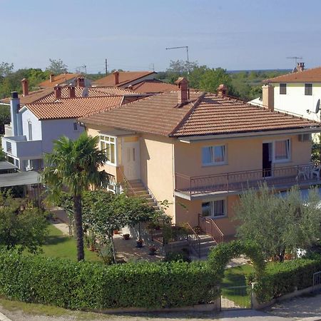 Apartments & Rooms Barbara Umago Exterior foto