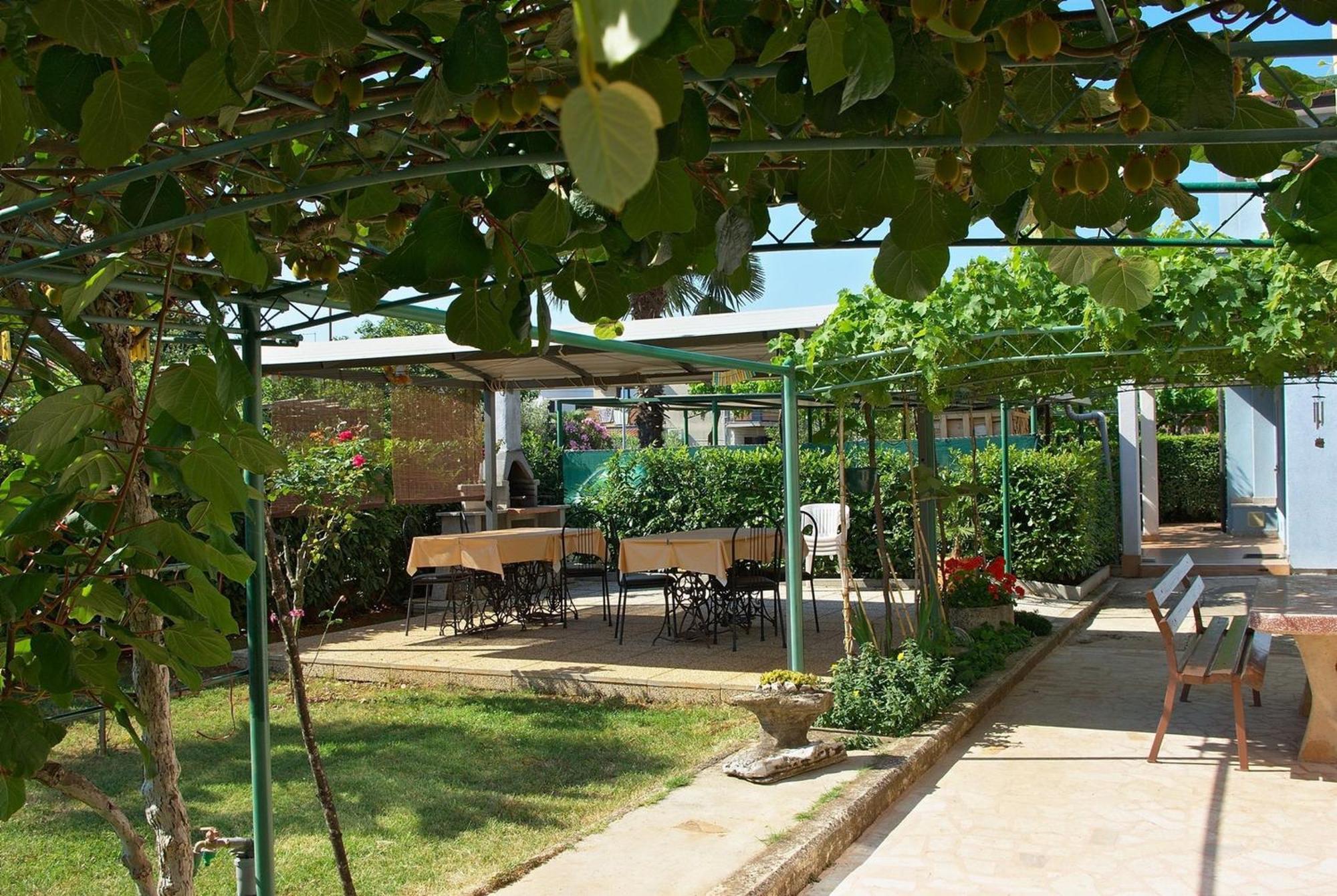 Apartments & Rooms Barbara Umago Exterior foto